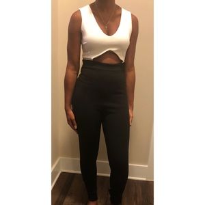 Black and white jumpsuit (Size 6)